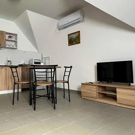 Thermal Campingplatz *